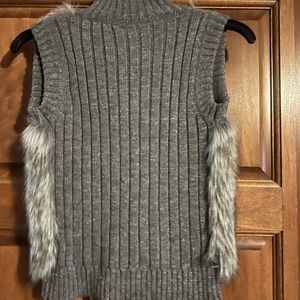 Girls vest